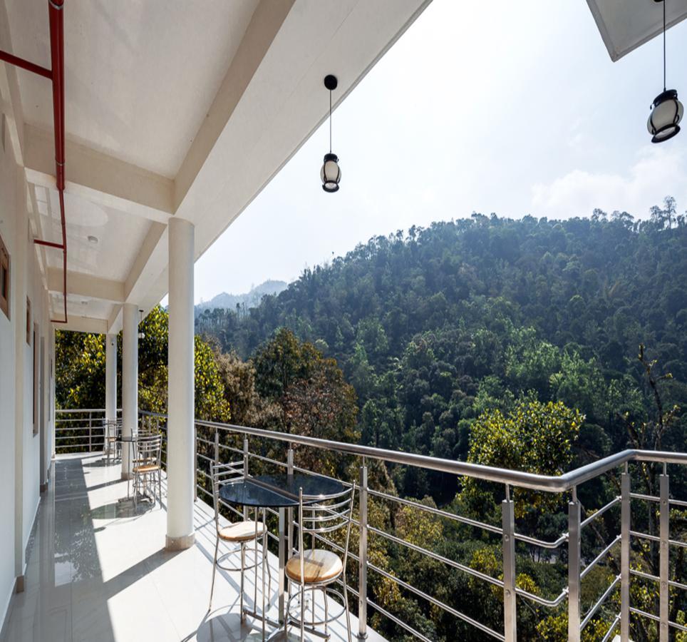 Hostess Thekkady Ξενοδοχείο Εξωτερικό φωτογραφία