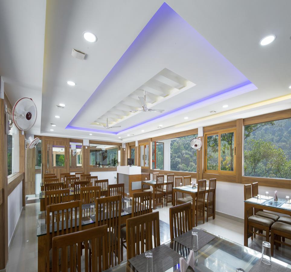 Hostess Thekkady Ξενοδοχείο Εξωτερικό φωτογραφία